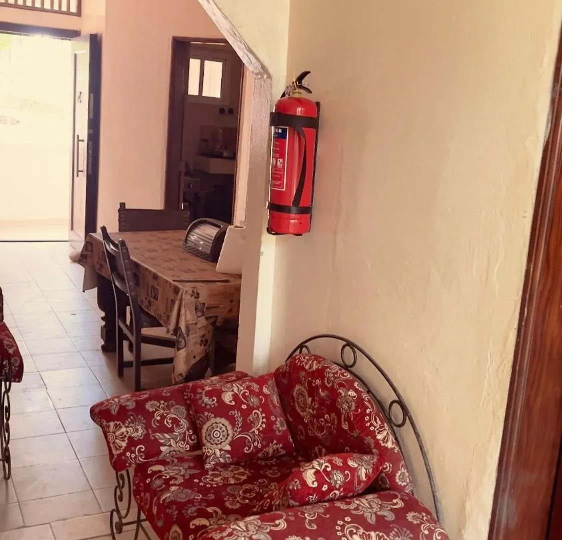 Residence D Hotes Minerva Mermoz Dakar Homestay